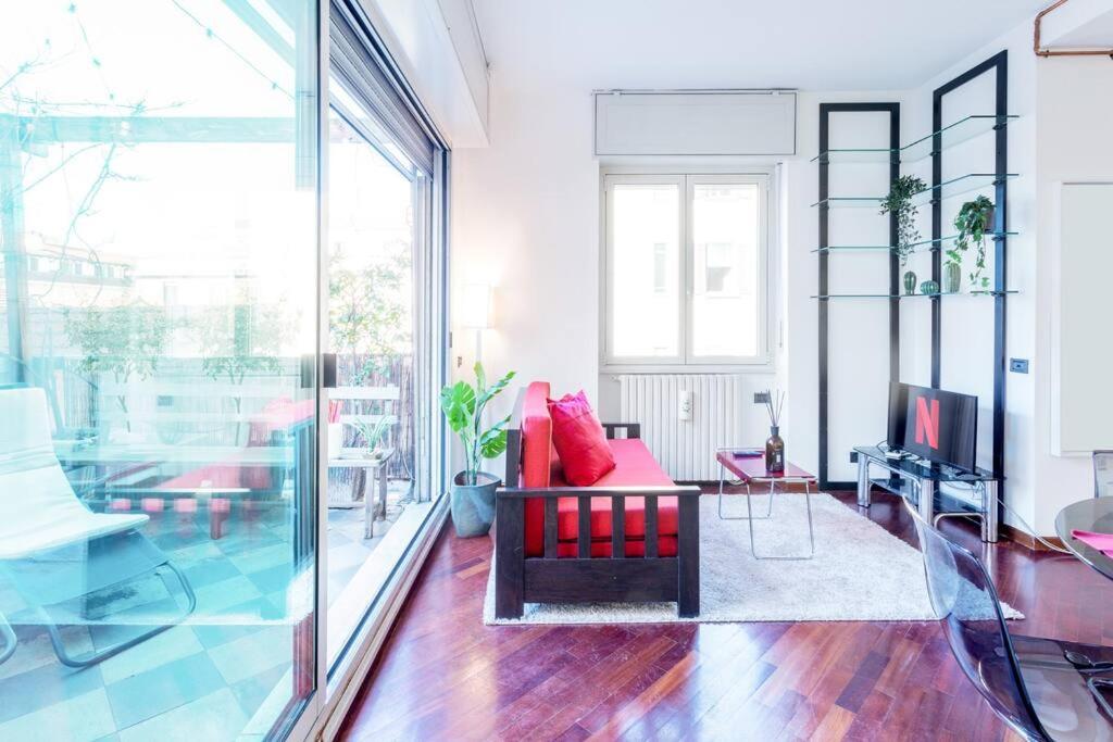 Duomo 10 Min Luxury • Terrazzo • Wi-Fi • Netflix Daire Milano Dış mekan fotoğraf